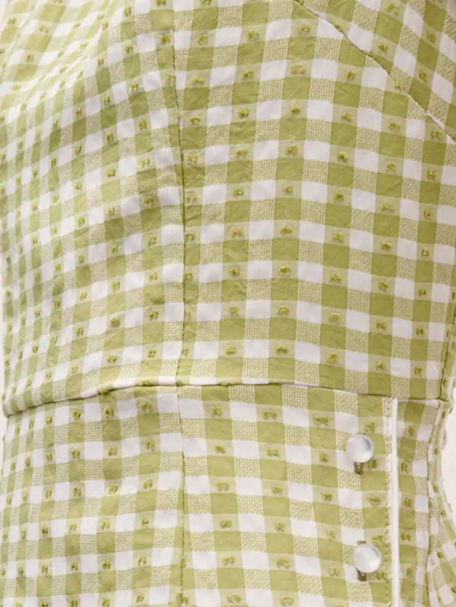 Light Green Gingham Midi Dress With Short Sleeves And Side Buttons