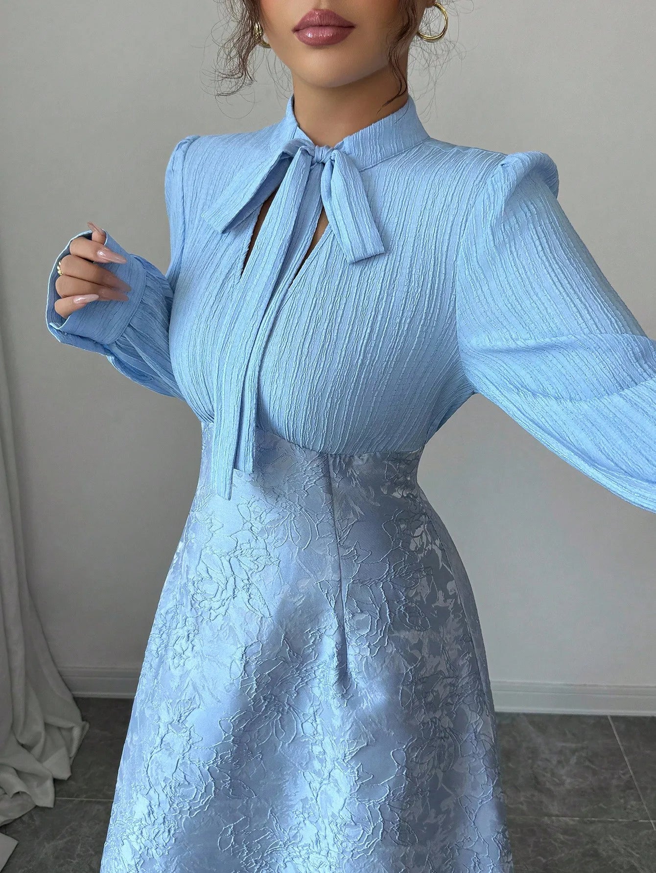 Elegant Light Blue A-Line Long Sleeve Dress with Bow Neck and Jacquard Skirt